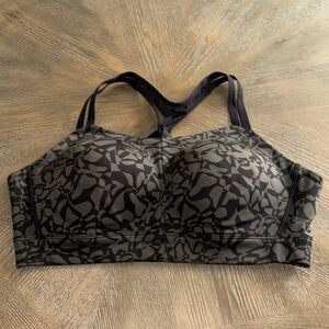 New! Under Armour High Impact Green & Black Sports Bra Size XL